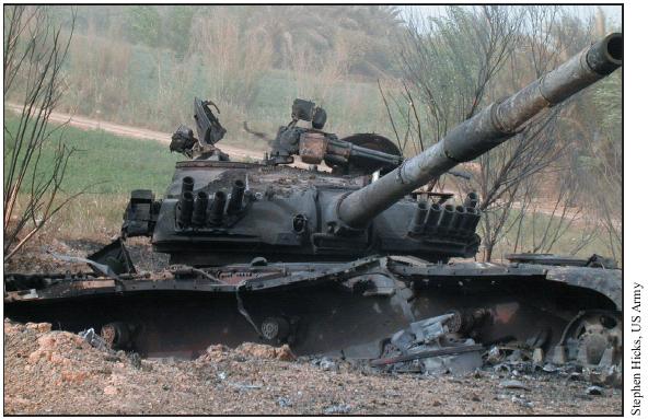 DestroyedT-72outsidenajaf